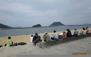 2011年11月18日(2011年11月18日几岁)